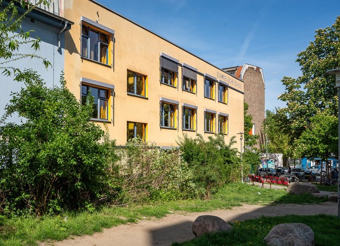 Mehr Informationen über Umgestaltung und Hitzeschutz des Schulhofbereiches der ESN entlang des Sasarsteigs