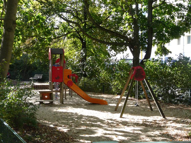 Mehr Informationen über Umgestaltung Spielplatz Blochplatz (Gesundbrunnen)