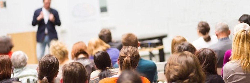 Mehr Informationen über Straßenbahn Urban Tech Republic - Rathaus Spandau